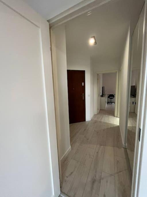 New Apartment Old Town -6 People - 200M Town Hall Βρότσλαβ Εξωτερικό φωτογραφία