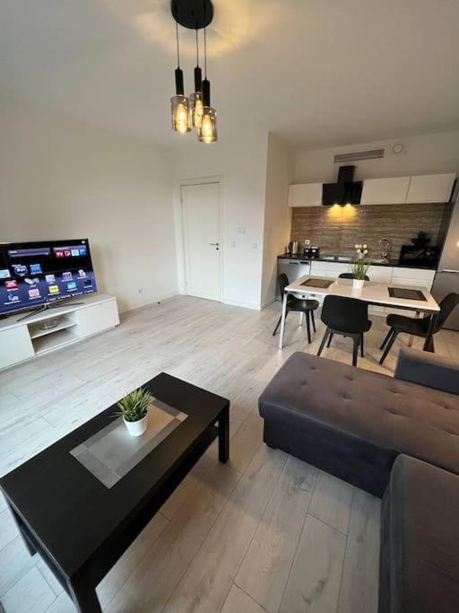 New Apartment Old Town -6 People - 200M Town Hall Βρότσλαβ Εξωτερικό φωτογραφία