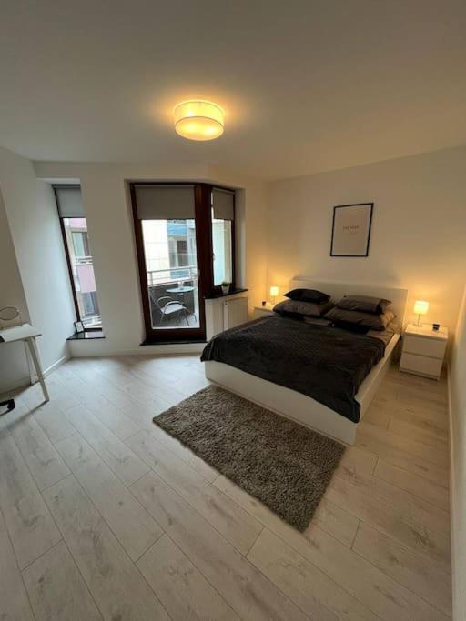 New Apartment Old Town -6 People - 200M Town Hall Βρότσλαβ Εξωτερικό φωτογραφία
