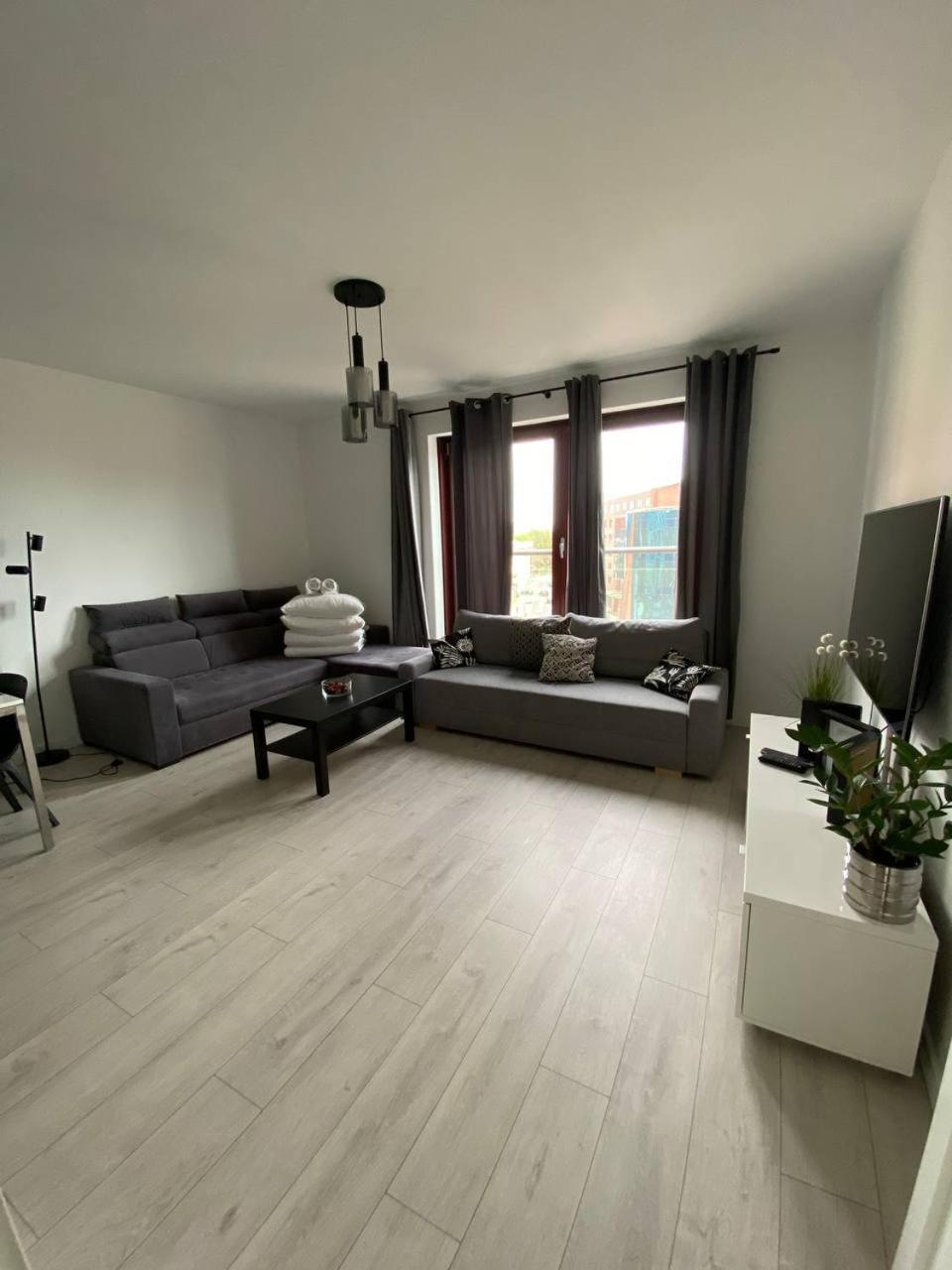 New Apartment Old Town -6 People - 200M Town Hall Βρότσλαβ Εξωτερικό φωτογραφία